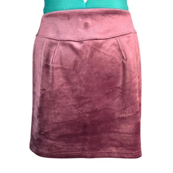Lululemon Scuba High-Rise Mini Skirt Velvet XL Plush Stretch Garnet NWT LW8AL9S - Picture 5 of 16